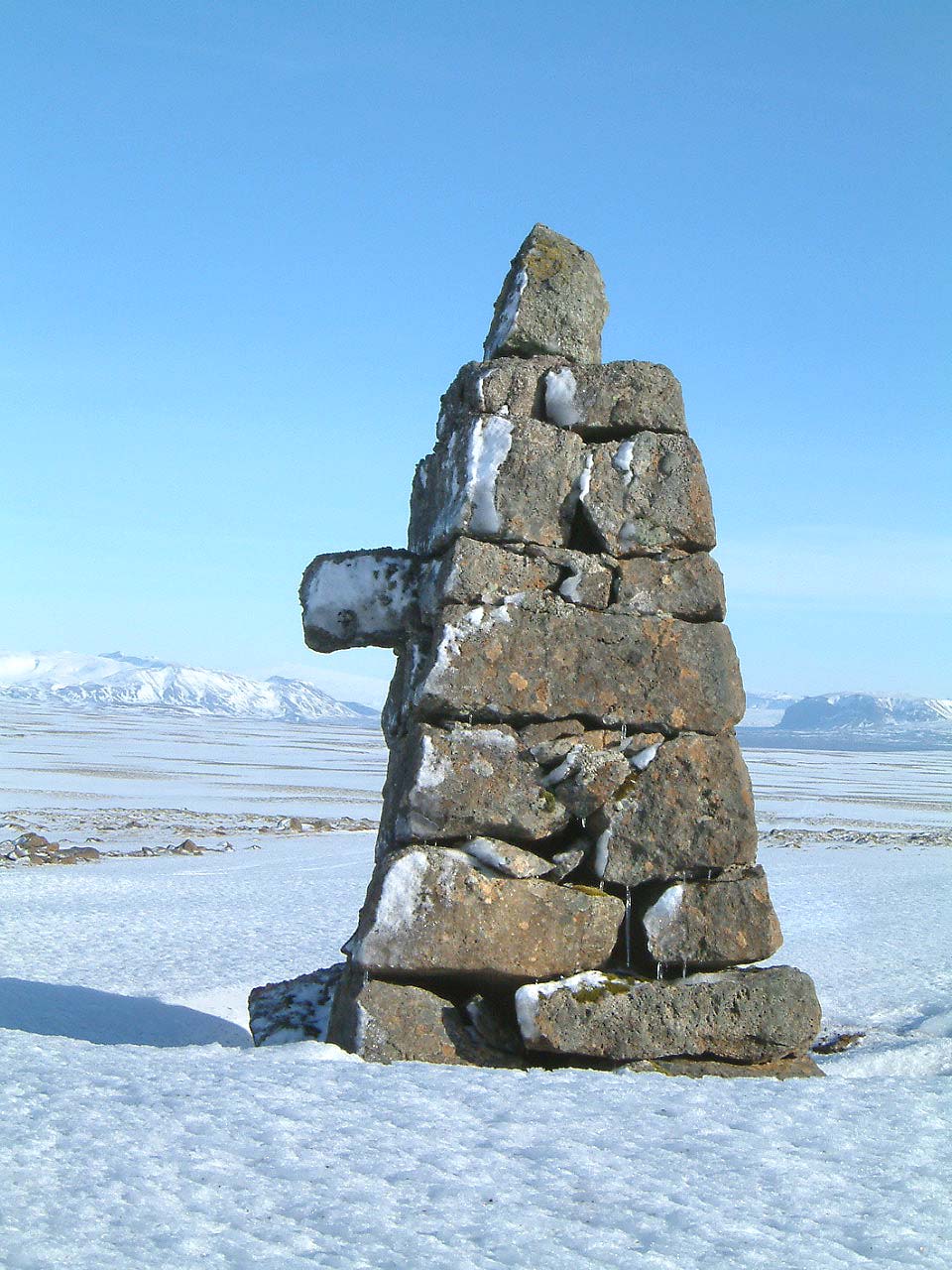 Nefvarða við Gamla Þingvallaveginn